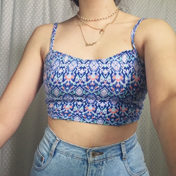 Hollister Tops - HOLLISTER Bralet Crop Top